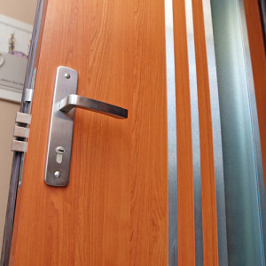 ADLO - Thermo-Au�enraumt�r Kasim, verglast PS370, Panzerglas Grepi, Leisten aus rostfreiem Stahl