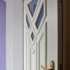 ADLO - Sicherheitst�r Teduo, verglast atyp, Thermo f�r den Au�enbereich, Dreifach-Panzerglas, Glasoberfl�che Stopsol blau, Detail