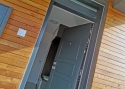 ADLO - Thermo-Außenraumtür ADUO, Profildesign F250, Türoberfläche RAL 7016 und Oberlichte
